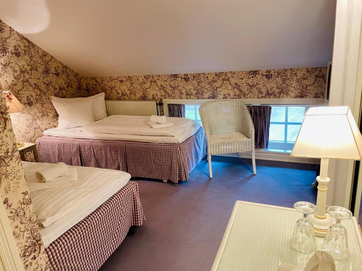 Apertins Hotell 킬 외부 사진